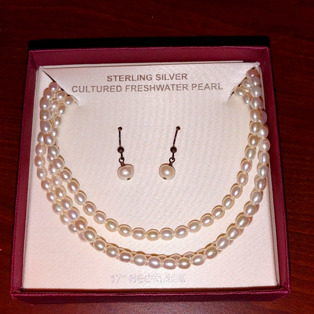 Pearl earrings and necklace
